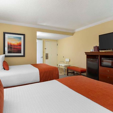 Best Western Plus Burlington Ngoại thất bức ảnh