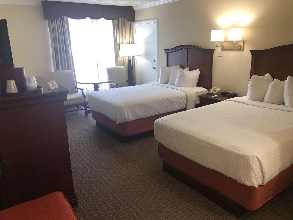 Best Western Plus Burlington Phòng bức ảnh