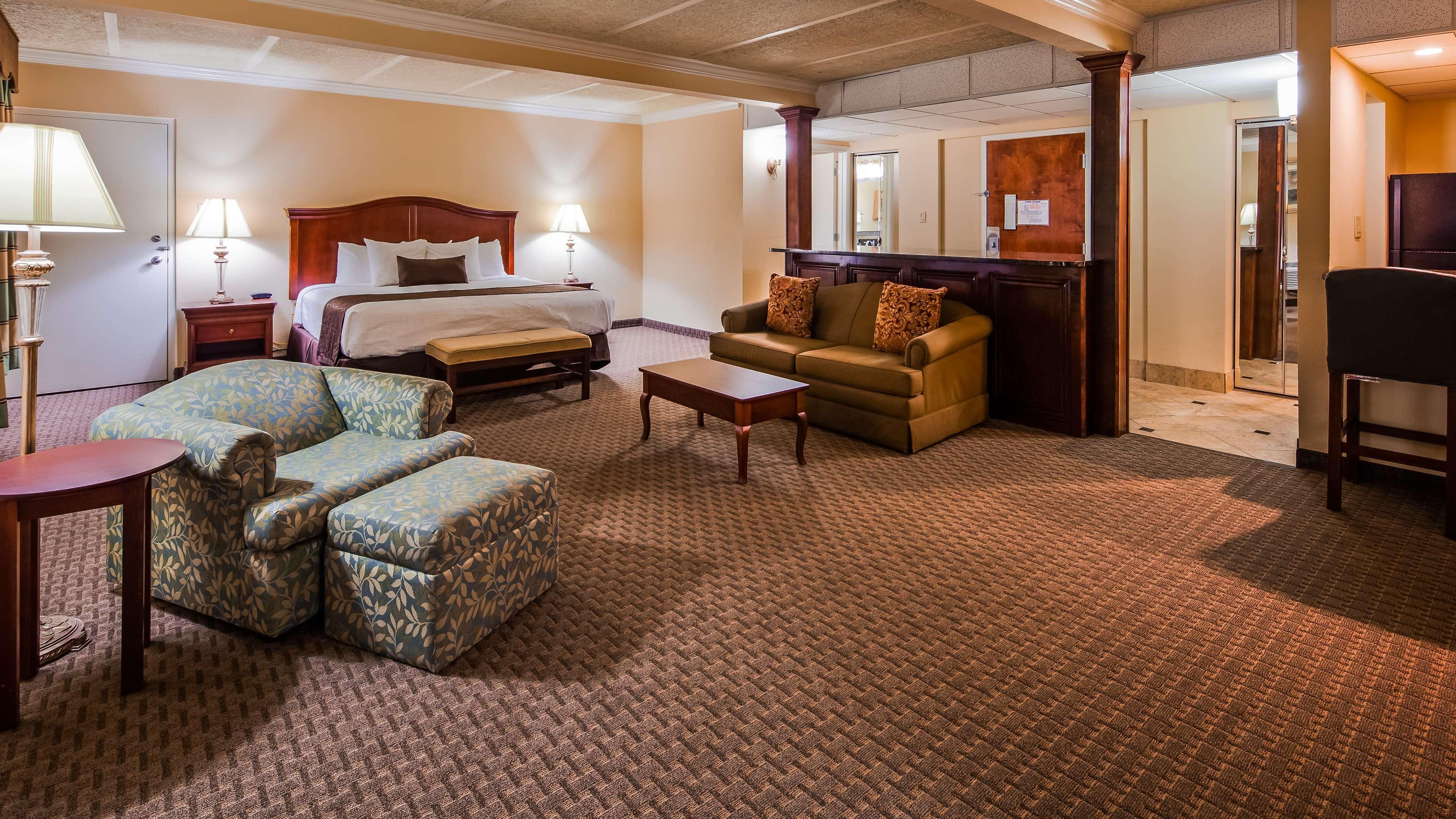 Best Western Plus Burlington Ngoại thất bức ảnh