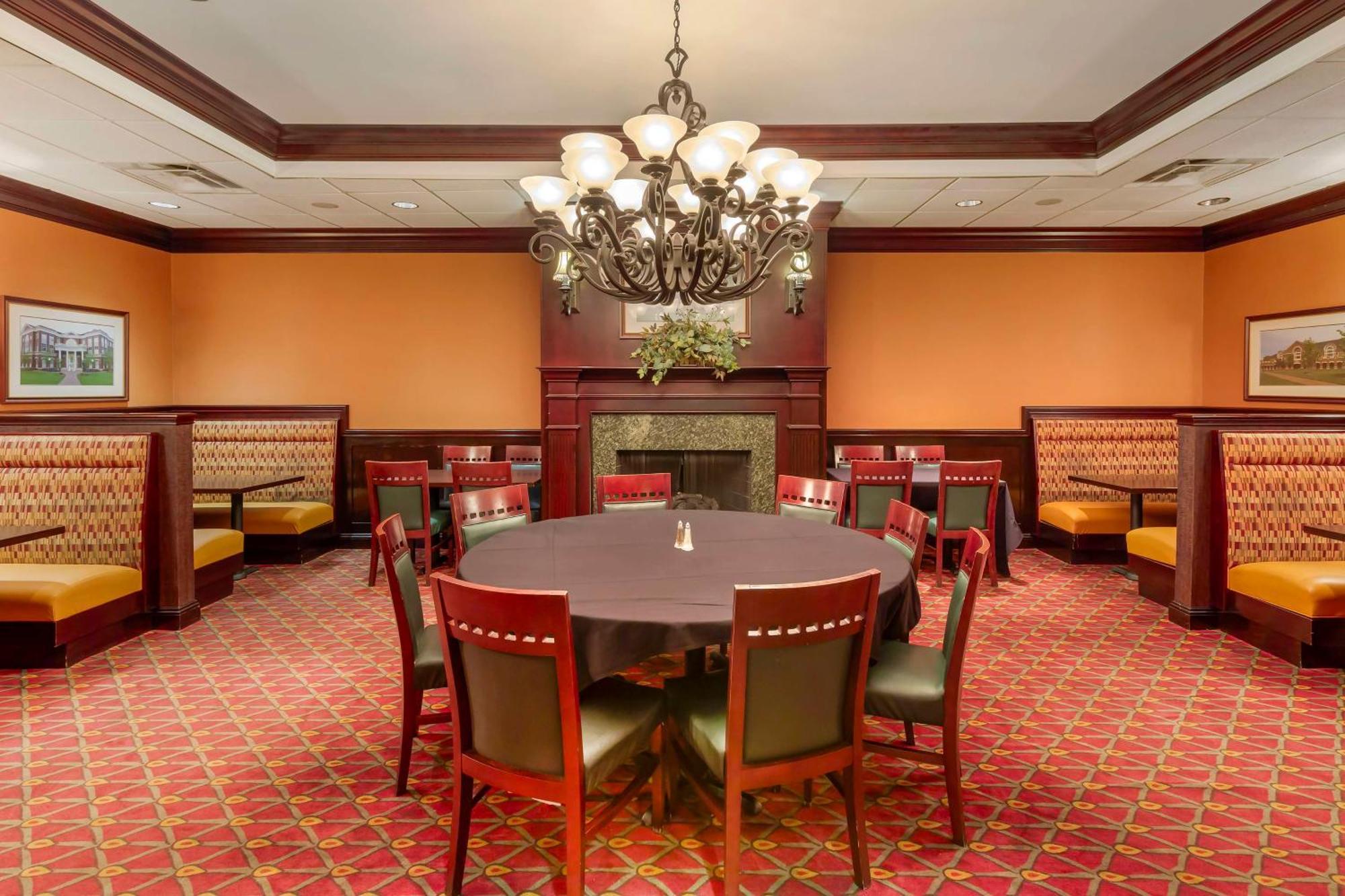 Best Western Plus Burlington Ngoại thất bức ảnh