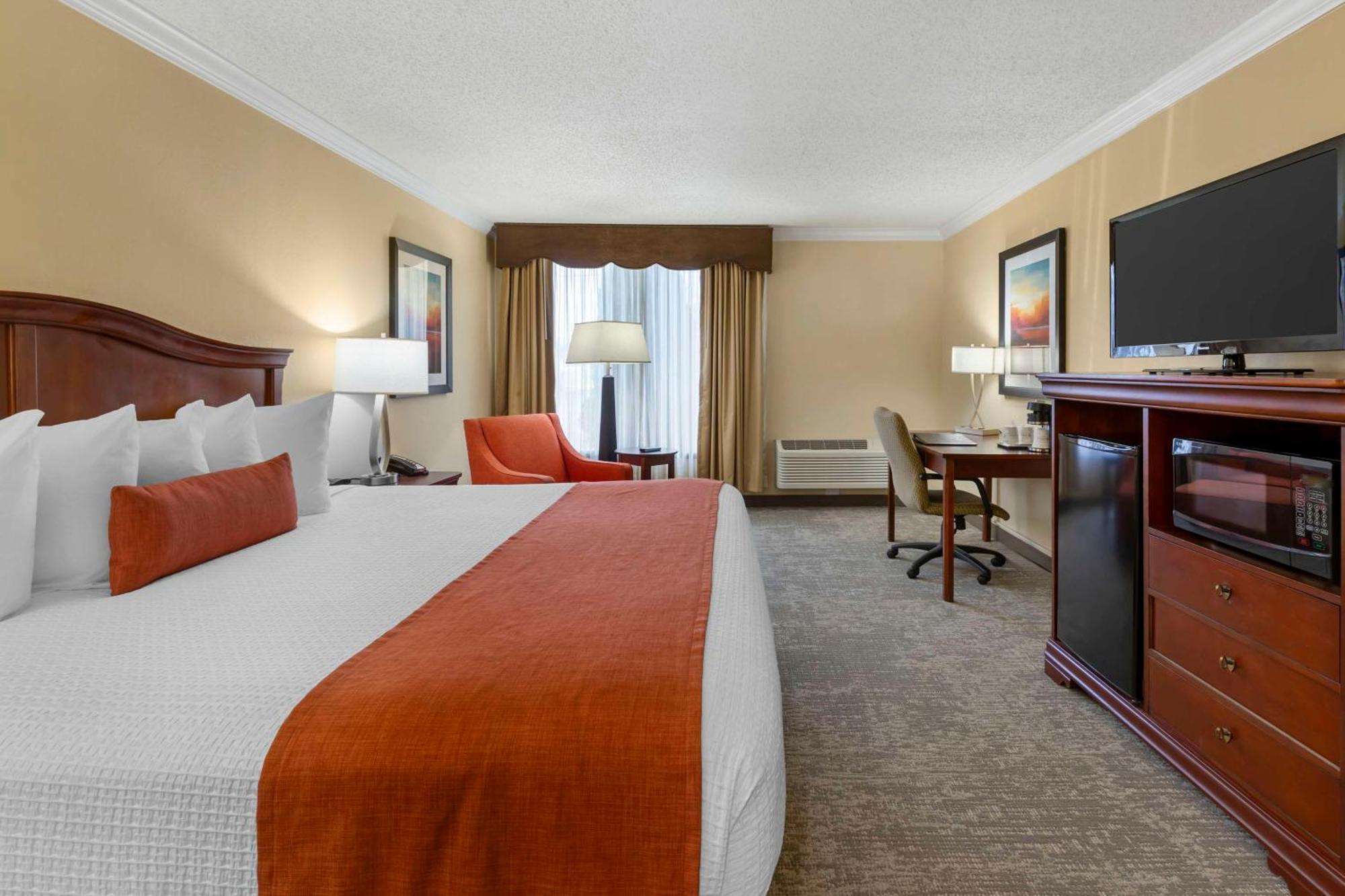 Best Western Plus Burlington Ngoại thất bức ảnh