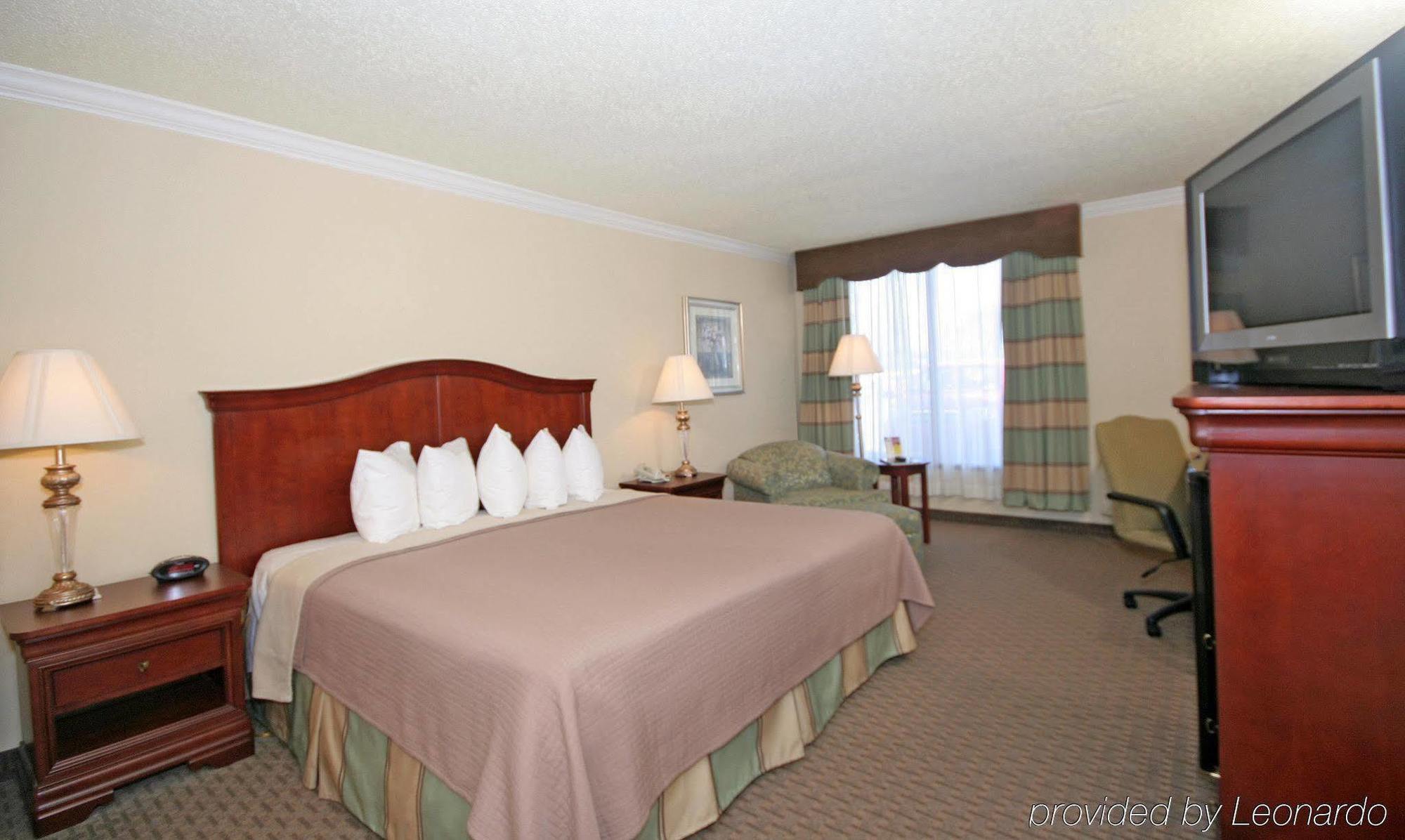 Best Western Plus Burlington Ngoại thất bức ảnh